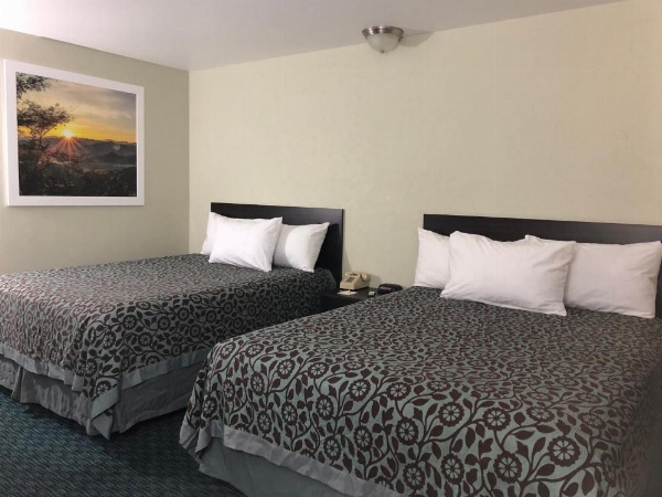 Days Inn by Wyndham South Lake Tahoe image 12